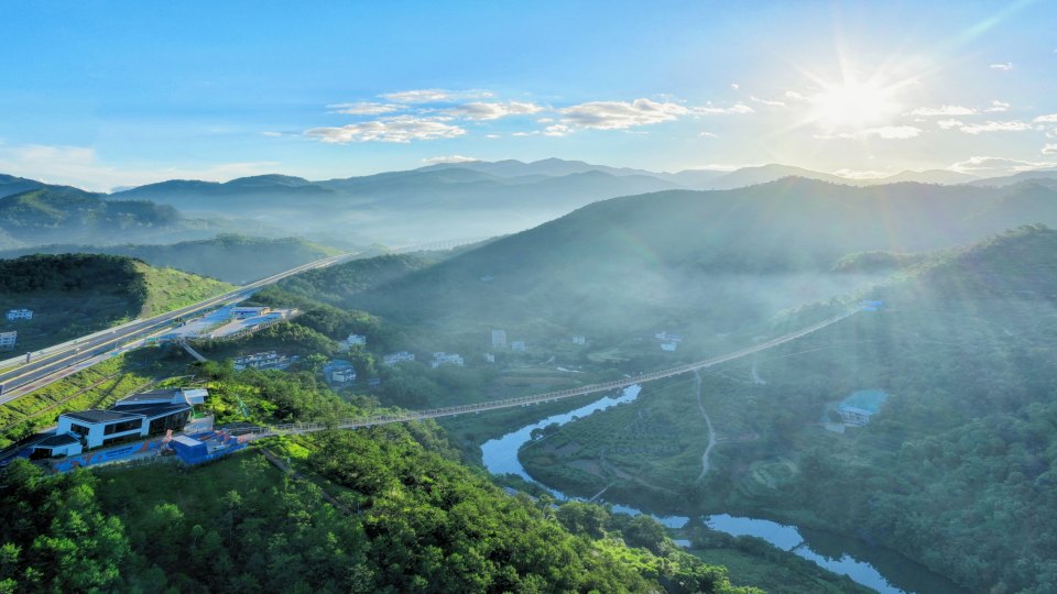 Xinyi Sanhuali Resort — aerial view with the 520m suspension bridge