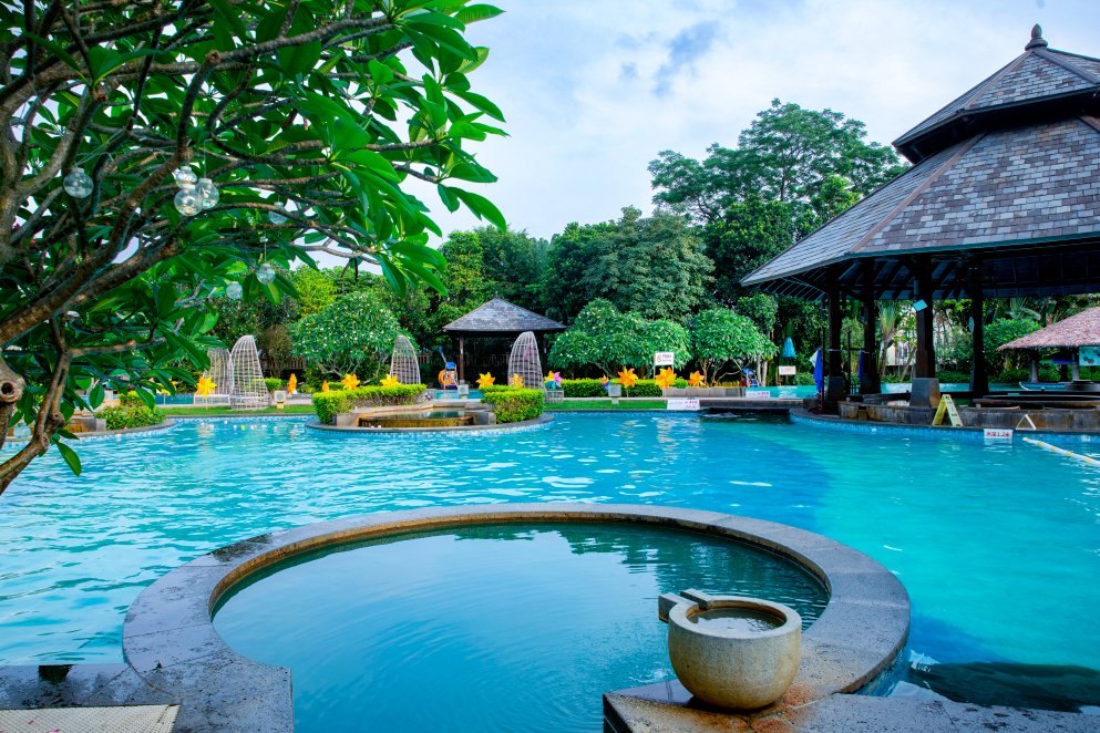 Hot spring pools among the gardens